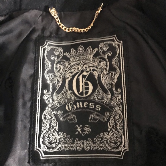 Guess short coat - Picture 4 of 4